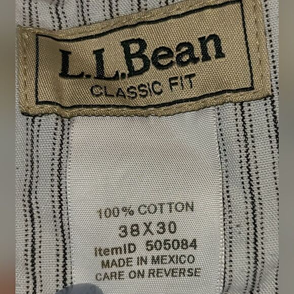 L.L. Bean classic fit jeans mens size 38 x 30 - Picture 3 of 6